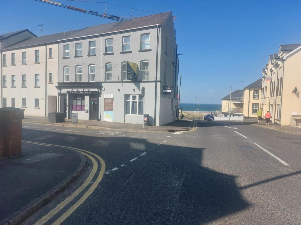 Marine Beach Escape Castlerock Beside Beach Golf Course And Pub Екстериор снимка