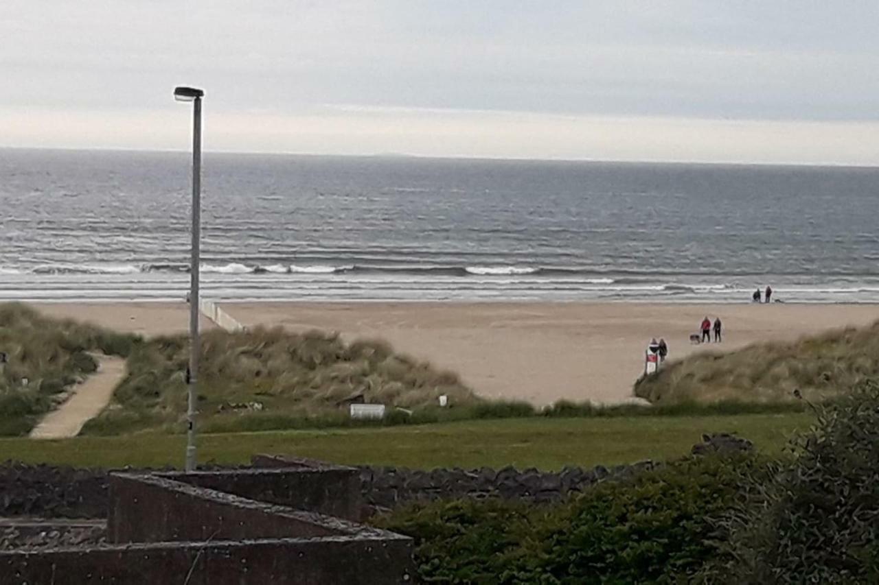 Marine Beach Escape Castlerock Beside Beach Golf Course And Pub Екстериор снимка